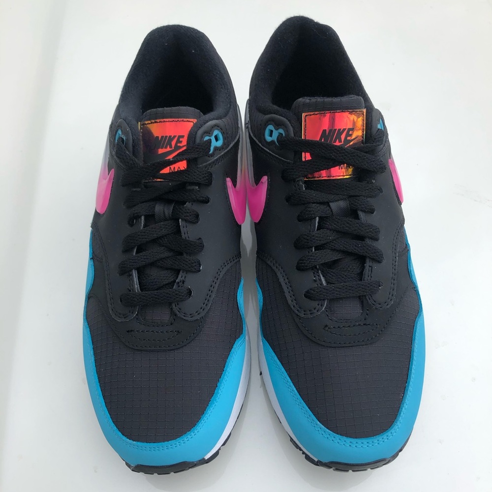Nike AirMax Jelly Swoosh - Picture 3 of 9